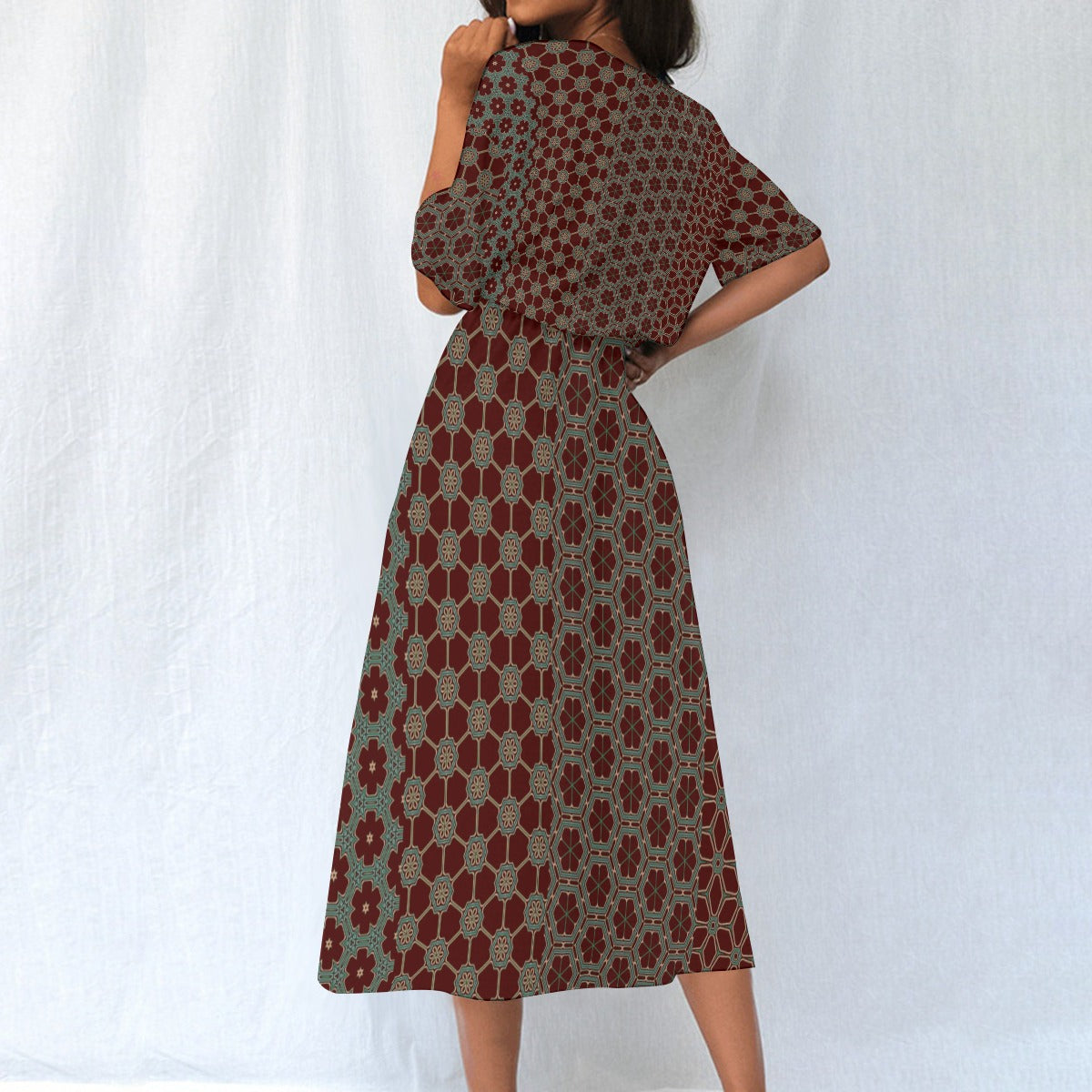 EarthlyTemple - Knee Length Dress