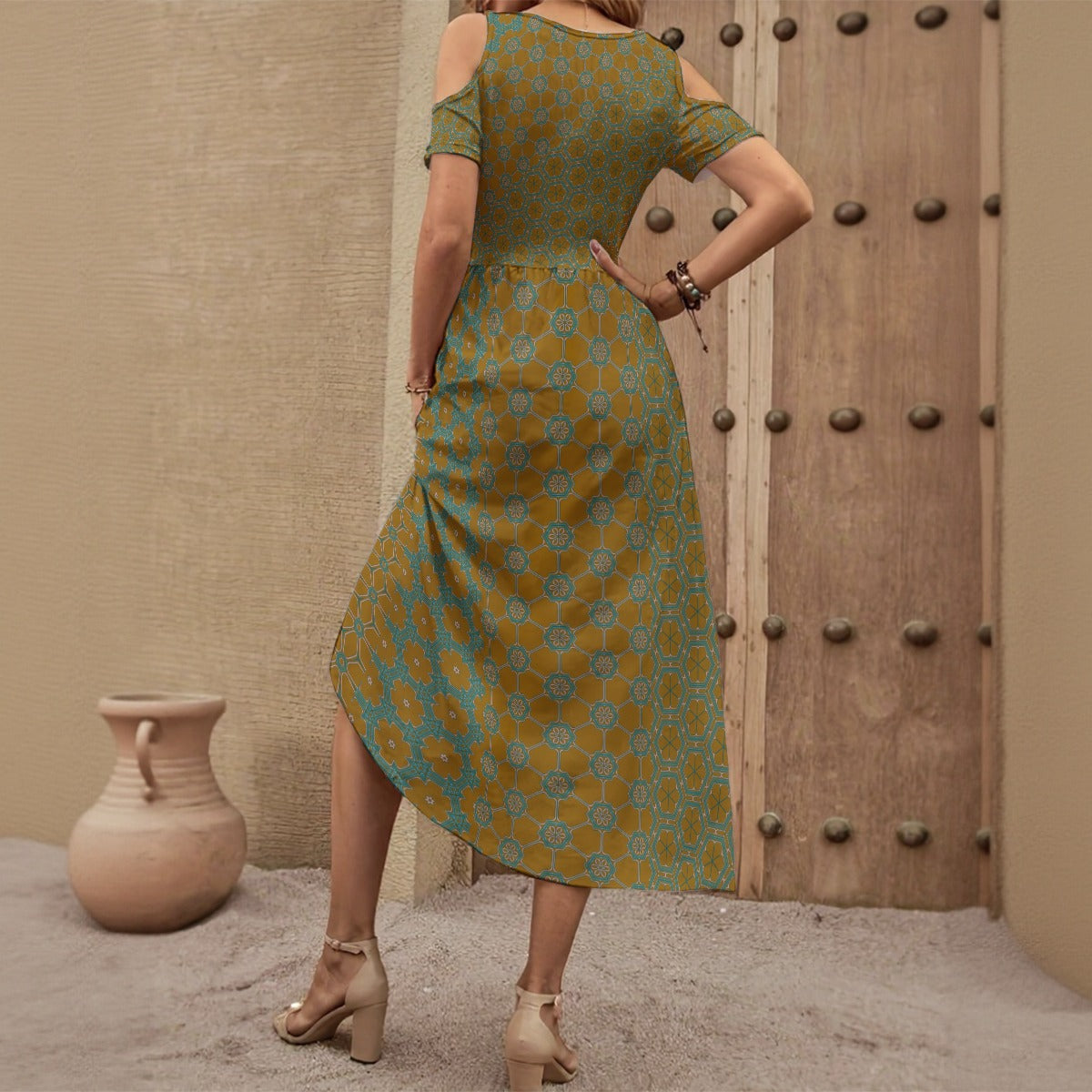 Guldens - Shoulderless V-Neck Dress